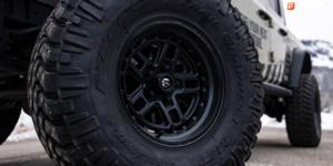 Jeep Gladiator with Fuel 1-Piece Wheels Nitro 5 - D667 